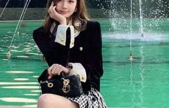 你看看，51吃瓜又发布了今天最火的瓜，别说我没提醒你！