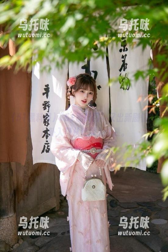 51黑料网 “51黑料网”又出新剧情,八卦入口从此深入骨髓。