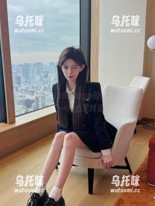 998su 在998suapp的世界里,吃瓜都成了一种心灵鸡汤……