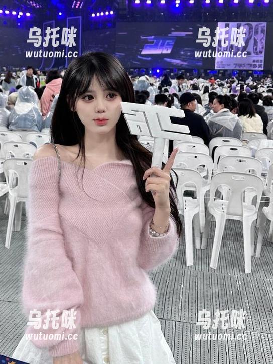 躲在ios屏幕后面，cgw的瓜真心让人嘴角上扬！