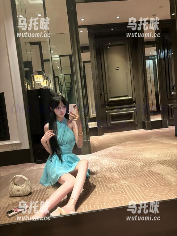 来hlw的“地址”，感觉好像走进了一场新鲜的情感狂欢。