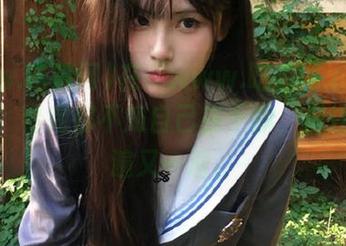 在“www.吃瓜网.cc”刷链接，看完都不知自己在干嘛，但还是一遍又一遍。