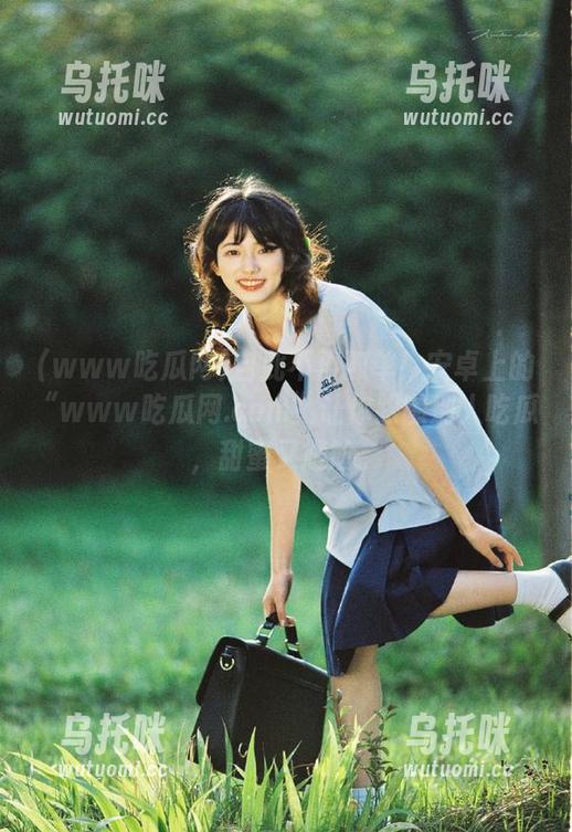 www吃瓜网 自此不再孤单!安卓上的“www吃瓜网.com”让你跟随别人吃瓜,甜蜜又尴尬。