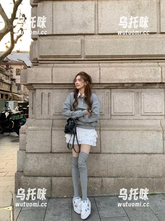 刚在zztthl.ccm的地址复习了一下，心情一下子变得五味杂陈…