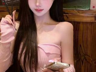 翻开五一吃瓜网网页版，今日瓜闹得真开！有没有被一阵风“吹”到了？