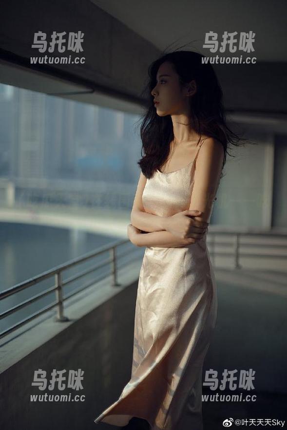 吃瓜天堂 在线围观,瓜皮时光机——吃瓜天堂带你穿越!