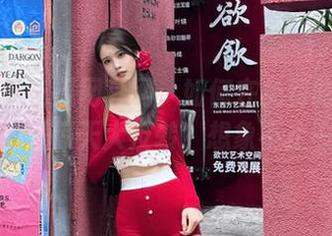 吃瓜网官网：如何在免费吃瓜的旅途中偶遇惊天大反转？想象不止一点！