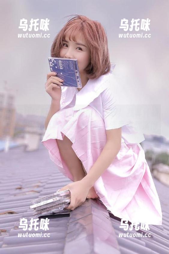 在线吃瓜网站：叹！我真怀疑这次网红出事是策划好的，毕竟戏都演得越来越真了。
