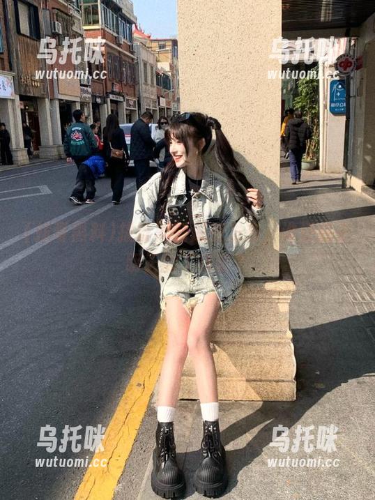 拔哥黑料 拔哥黑料深夜发布,谁还在乎明天的工作啊?