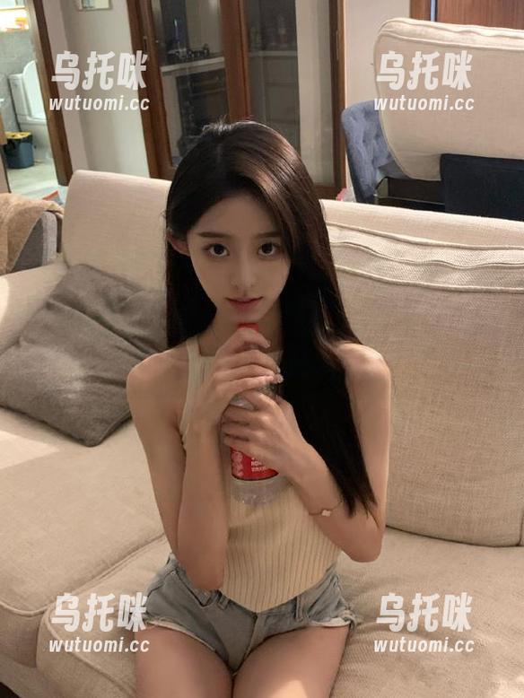 网曝吃瓜 跟随网曝吃瓜,走好逗趣八卦的每一步线路
