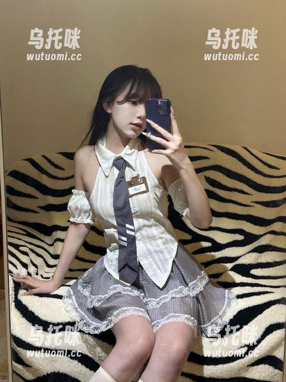 黑料不打烊 黑料不打烊,首页到底在哪儿?我晕了!