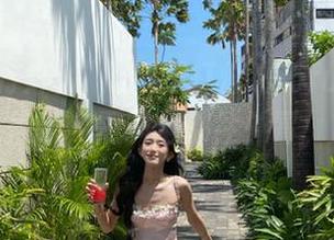 “黑料不打烊155fun”苹果版仿佛失控了，黑料全都往外冒，心累不已。