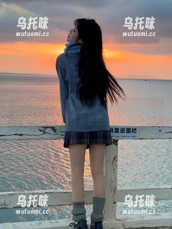 黑料吃瓜 刷“黑料吃瓜app”官网,突然觉得八卦比工作更重要,真是个抉择…