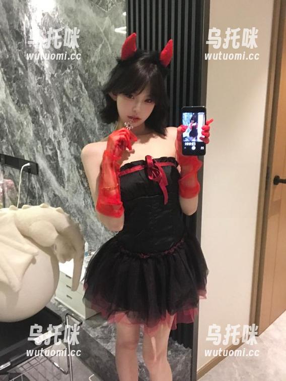 黑料吃瓜网 黑料吃瓜网的新入口你找到了吗?别犹豫,别让八卦溜走!