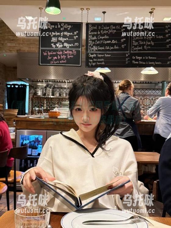 黑料吃瓜网 黑料吃瓜网导航开启,全网在线免费吃瓜站你最前!