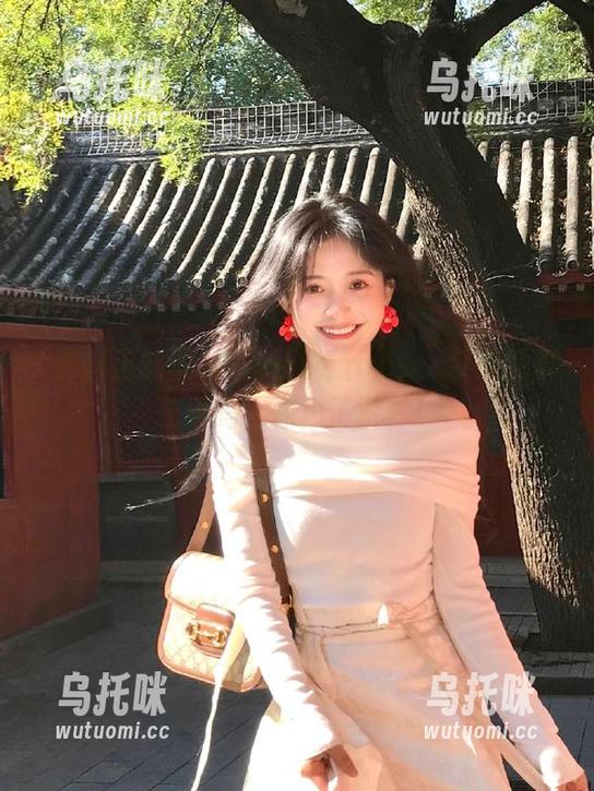 黑料正能量 黑料正能量app:今天的群二维码,你扫了没?!