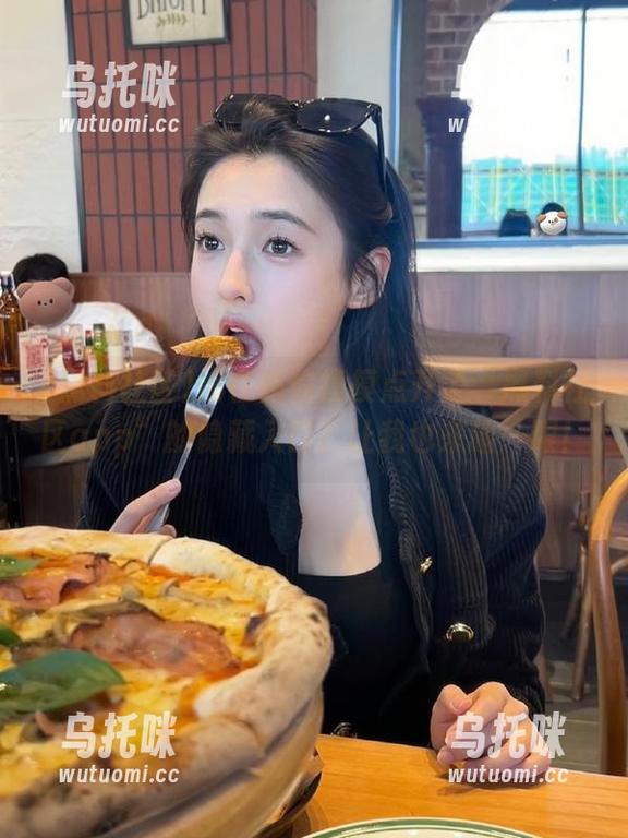黑料社区 谁在偷偷摸摸点开了“黑料社区app”的隐藏入口?让我也来瞄一眼!