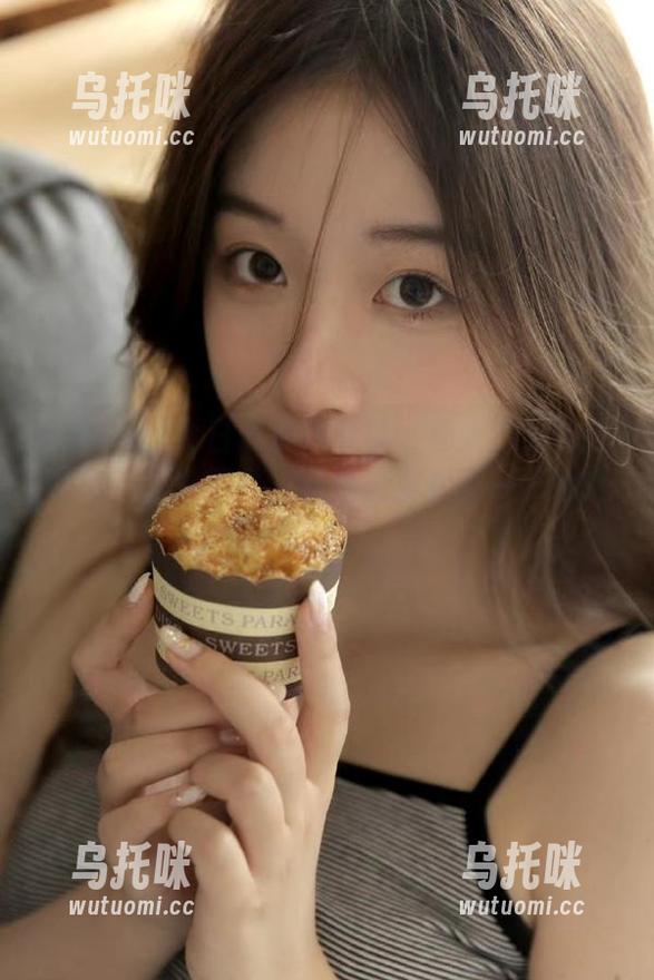 黑料网 今日黑料网分享:卷入八卦的不是你,我也不是,但是最喜欢看……哈哈!
