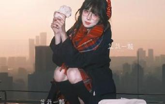 黑料网址苹果版来了，这瓜好像还有点酸，啧啧啧！