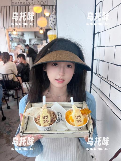 黑网料 注意啦!“黑网料”的地址,让我脑洞大开,简直是个八卦大混战场。
